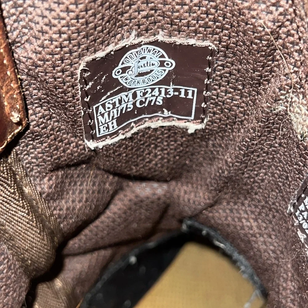 Justin Boots Brown and Green Cowboy Boots with Decorative Stitching - Picture 6 of 8